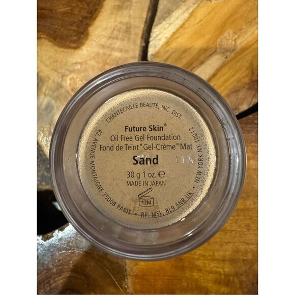Chantecaille future skin foundation in Sand new without box - Picture 4 of 7